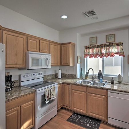 Desert Condo With Pool About 3 Miles To Colorado River! Bullhead City Bagian luar foto