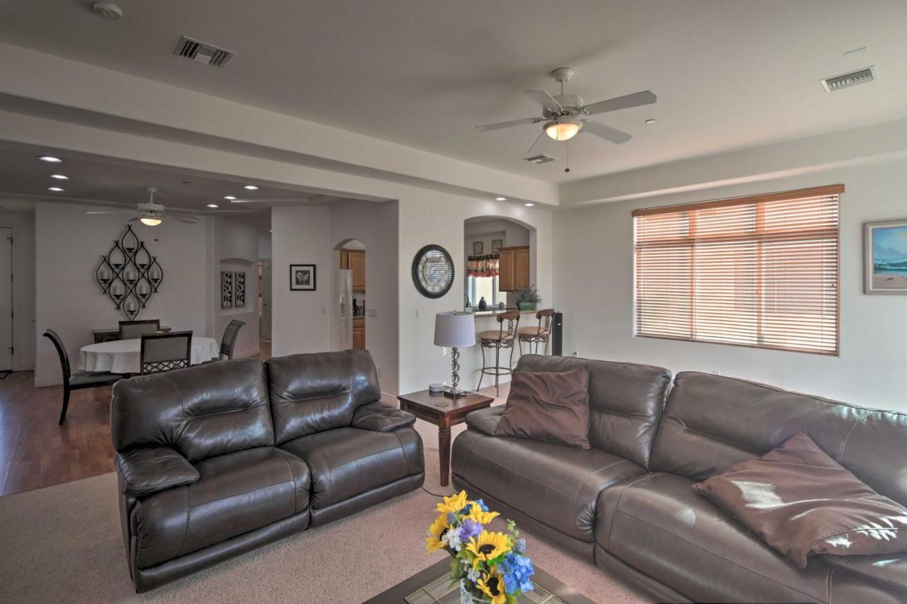 Desert Condo With Pool About 3 Miles To Colorado River! Bullhead City Bagian luar foto