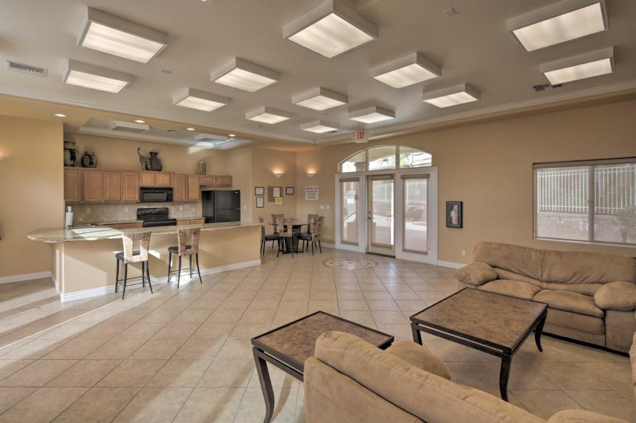 Desert Condo With Pool About 3 Miles To Colorado River! Bullhead City Bagian luar foto